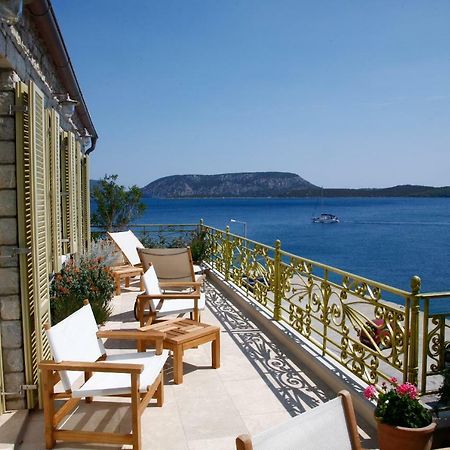 Bed and Breakfast Mourayio Ermioni Exterior foto